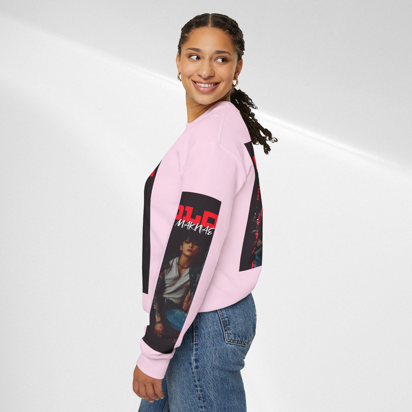 JK Golden Making Crewneck Sweatshirt — Retro K-Pop Photo Graphic